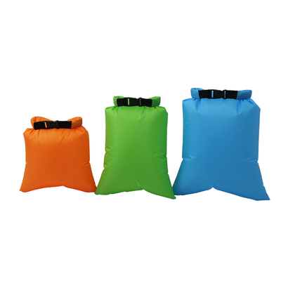 Sacos impermeáveis de nylon de pequena capacidade vermelho para esportes ao ar livre 1.5L 2.5L 3.5L 4.5L 6L